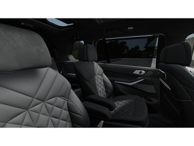 2027 BMW X7 Base