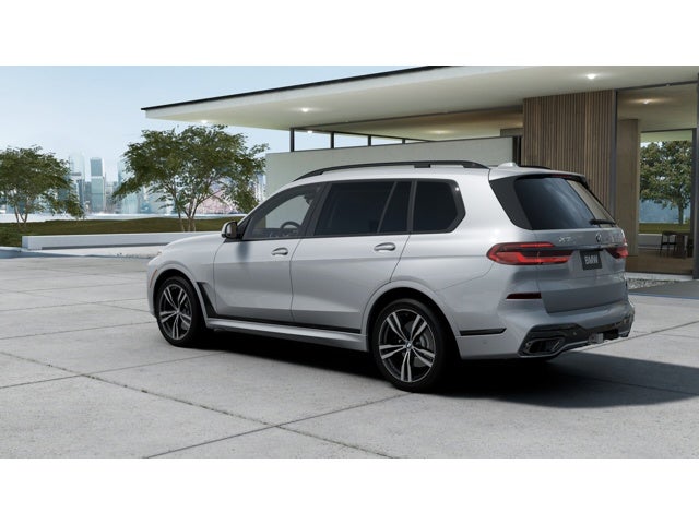 2027 BMW X7 Base