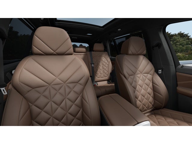 2027 BMW X7 Base