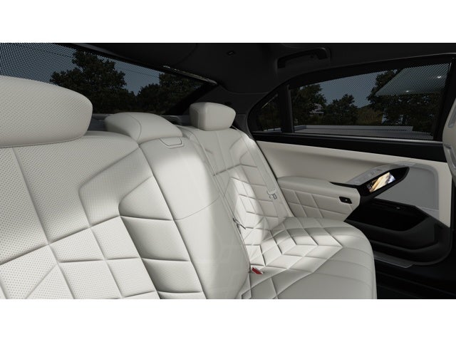 2026 BMW 740i Base