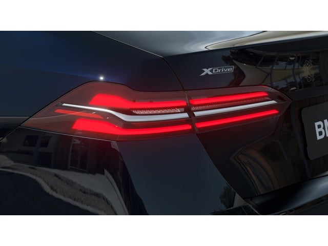 2027 BMW 530i Base