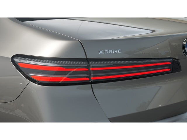 2027 BMW 740i Base