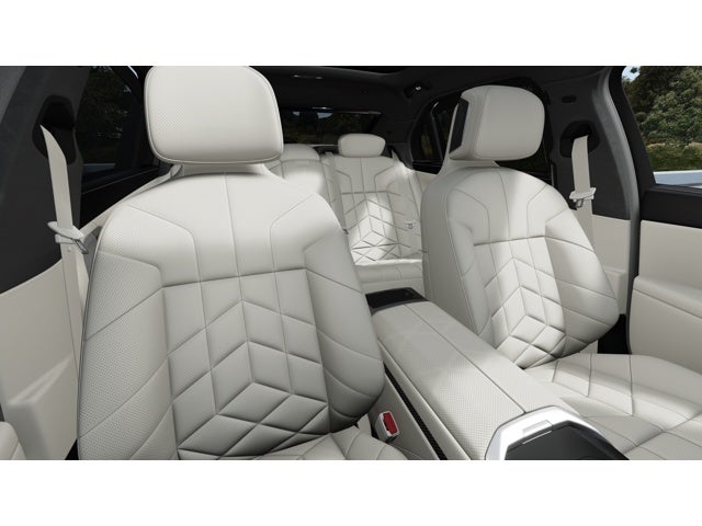 2027 BMW 740i Base