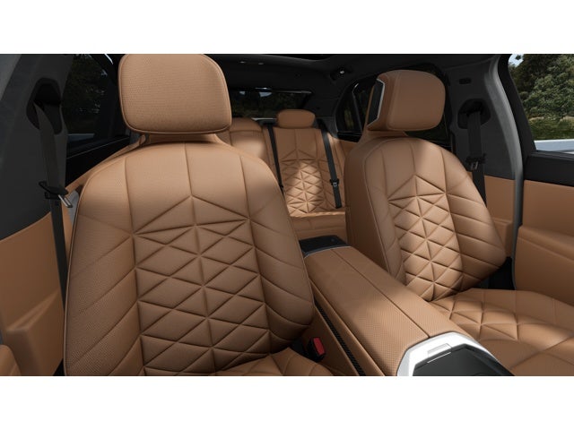 2027 BMW 740i Base