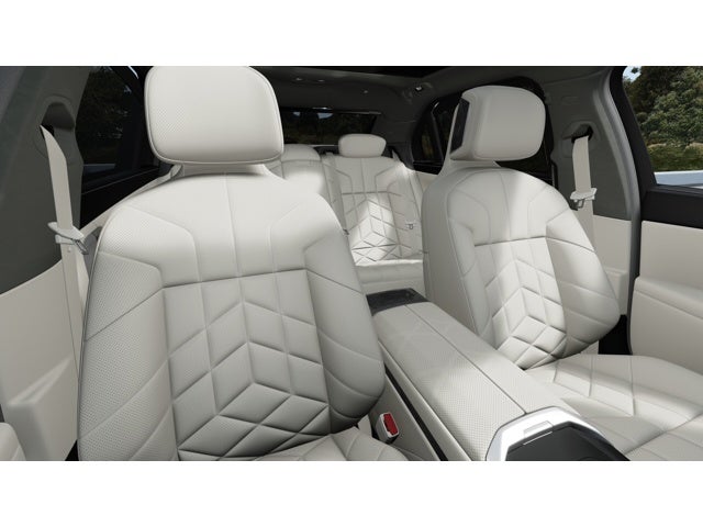 2027 BMW 740i Base
