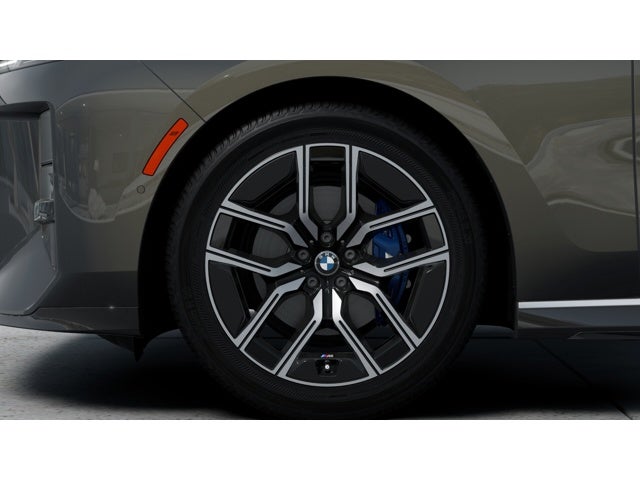 2027 BMW 740i Base