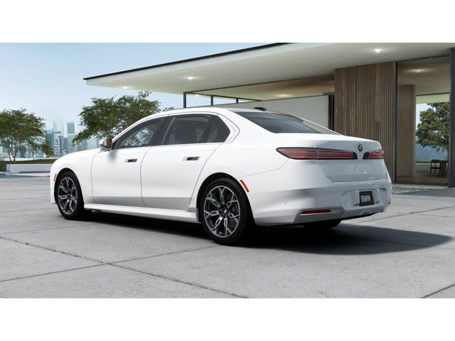 2027 BMW 740i Base