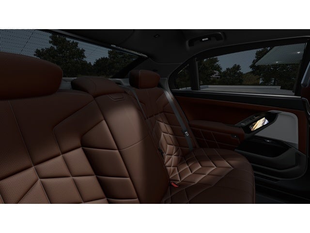 2027 BMW 740i Base