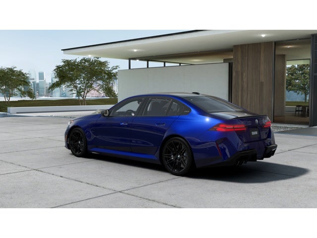 2027 BMW M5 Base