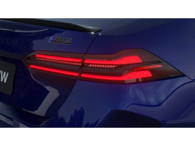 2027 BMW M5 Base