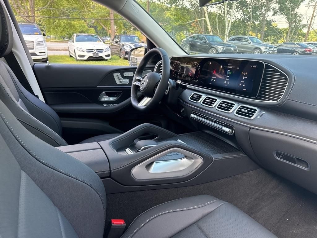 2026 Mercedes-Benz GLS 450 4MATIC®