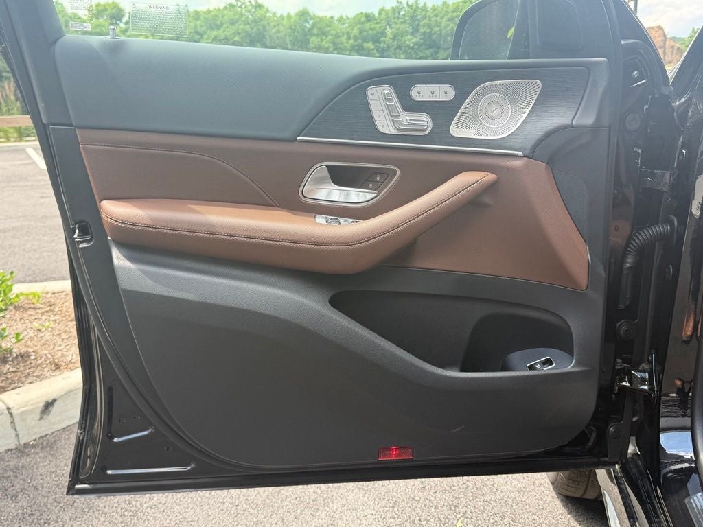 2025 Mercedes-Benz GLS 450 4MATIC®