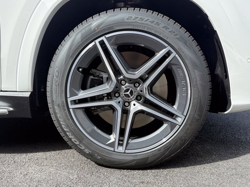2027 Mercedes-Benz GLS 450 4MATIC®