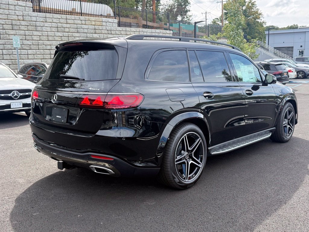 2027 Mercedes-Benz GLS 450 4MATIC®