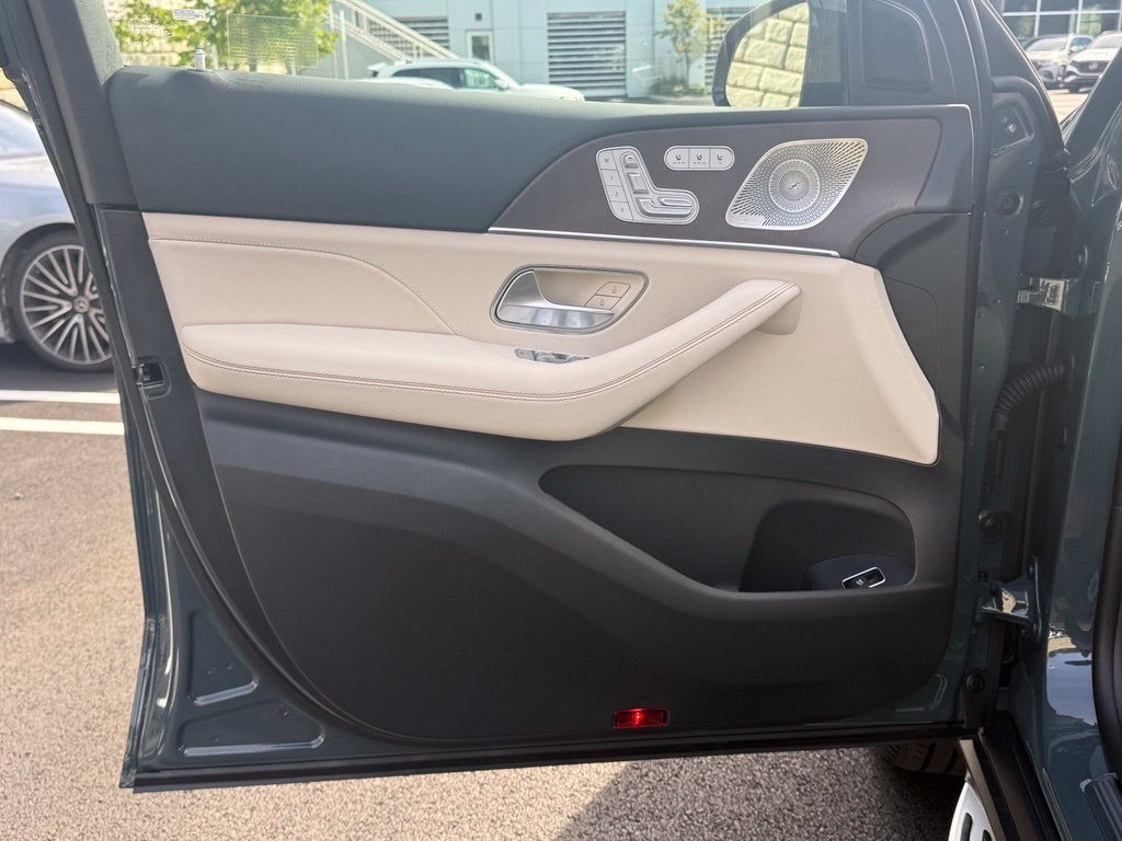 2027 Mercedes-Benz GLS 450 4MATIC®