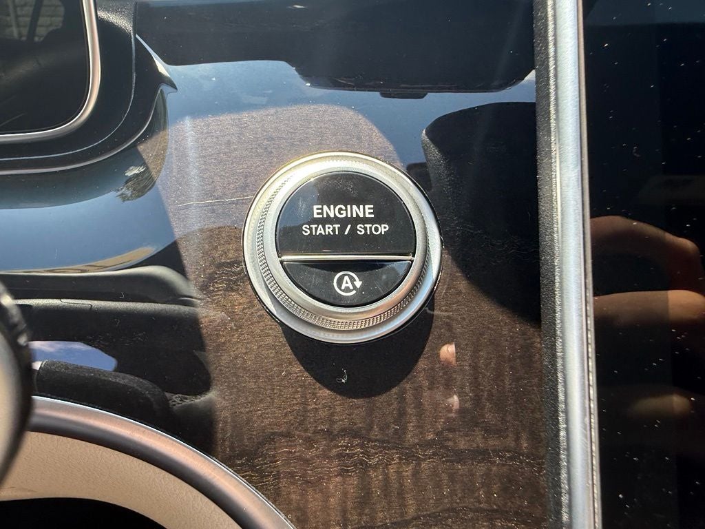 2026 Mercedes-Benz C 300 4MATIC®