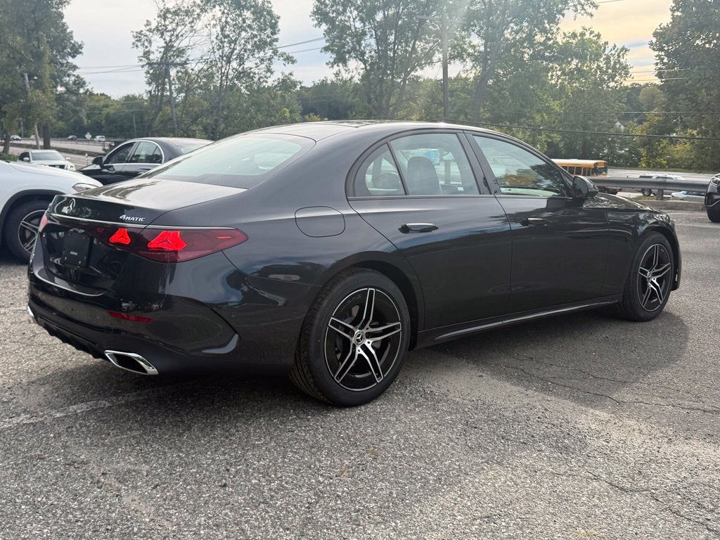 2027 Mercedes-Benz E 350 4MATIC® 4MATIC®