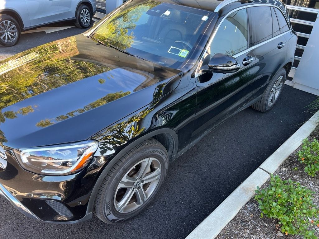 2022 Mercedes-Benz GLC 300 4MATIC® 4MATIC®