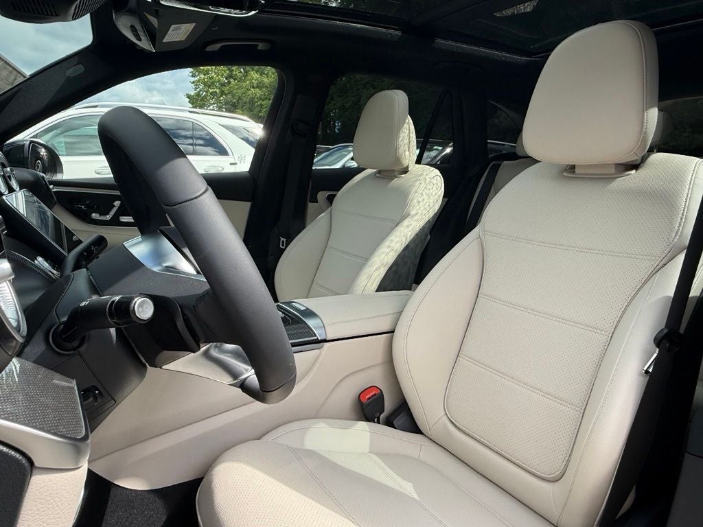2027 Mercedes-Benz GLC 300 4MATIC®