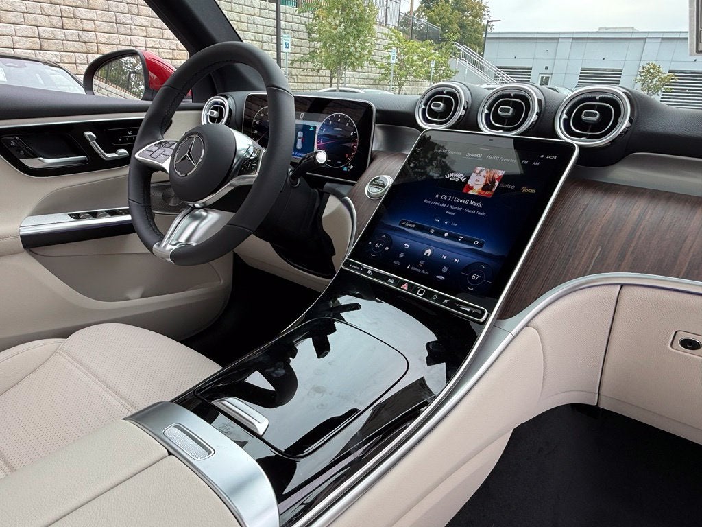 2027 Mercedes-Benz GLC 300 4MATIC®