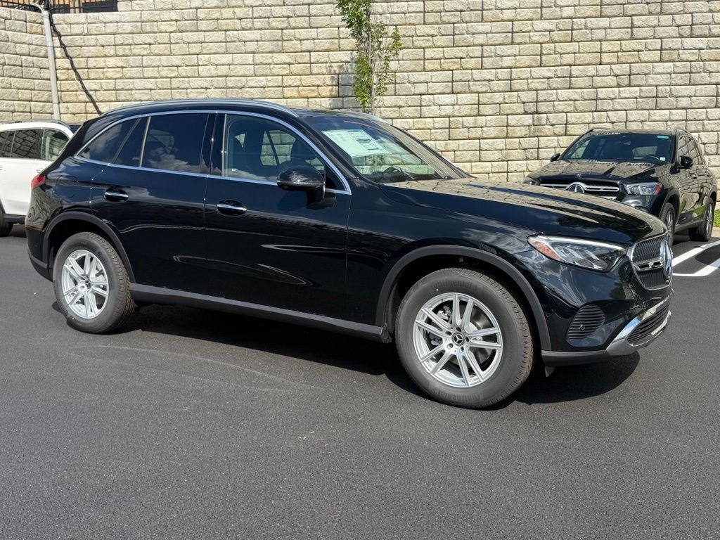 2027 Mercedes-Benz GLC 300 4MATIC®