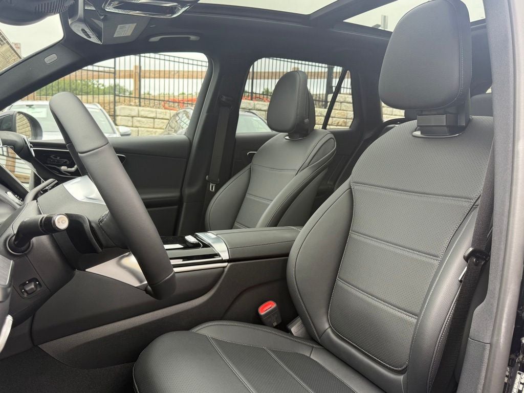 2026 Mercedes-Benz GLC 300 4MATIC®