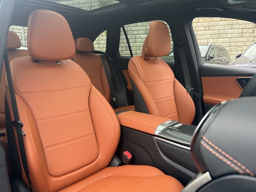 2027 Mercedes-Benz GLC 300 4MATIC®