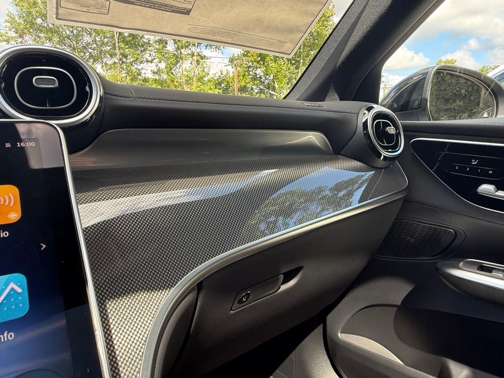 2027 Mercedes-Benz GLC 300 4MATIC®