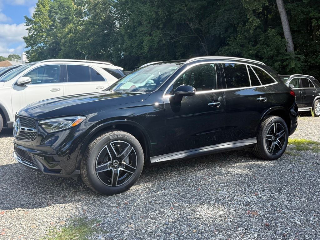 2027 Mercedes-Benz GLC 300 4MATIC®
