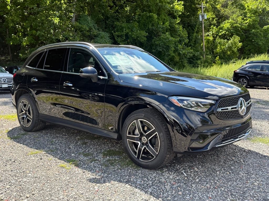 2027 Mercedes-Benz GLC 300 4MATIC®