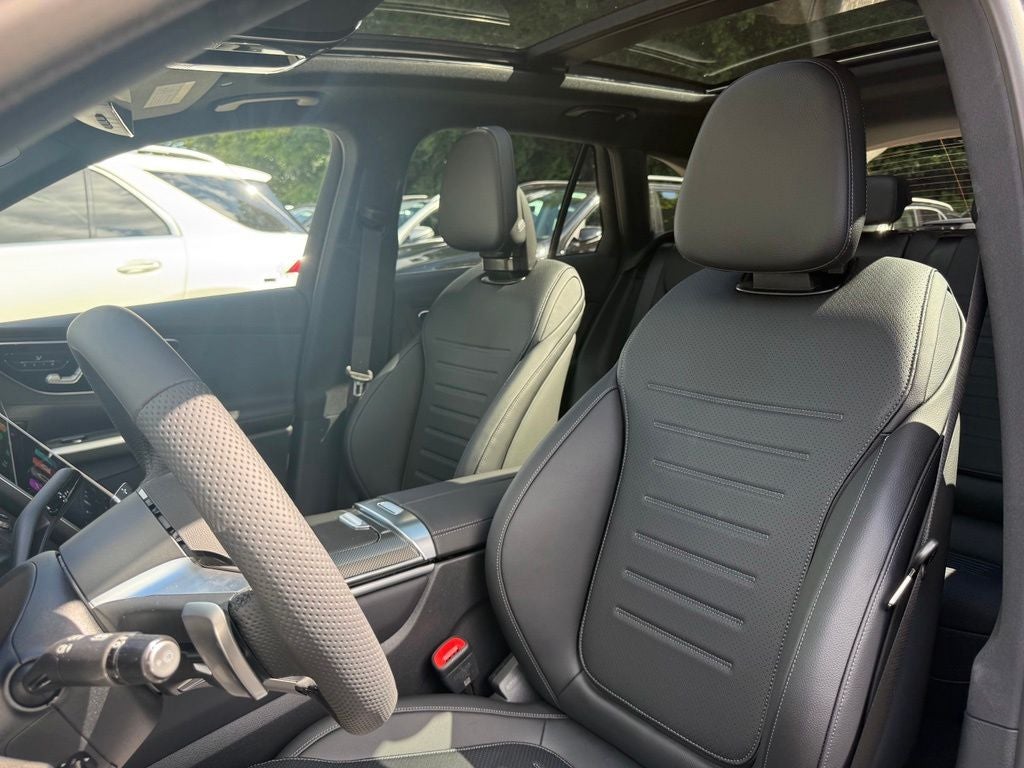 2027 Mercedes-Benz GLC 300 4MATIC®