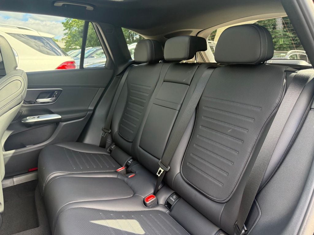 2027 Mercedes-Benz GLC 300 4MATIC®