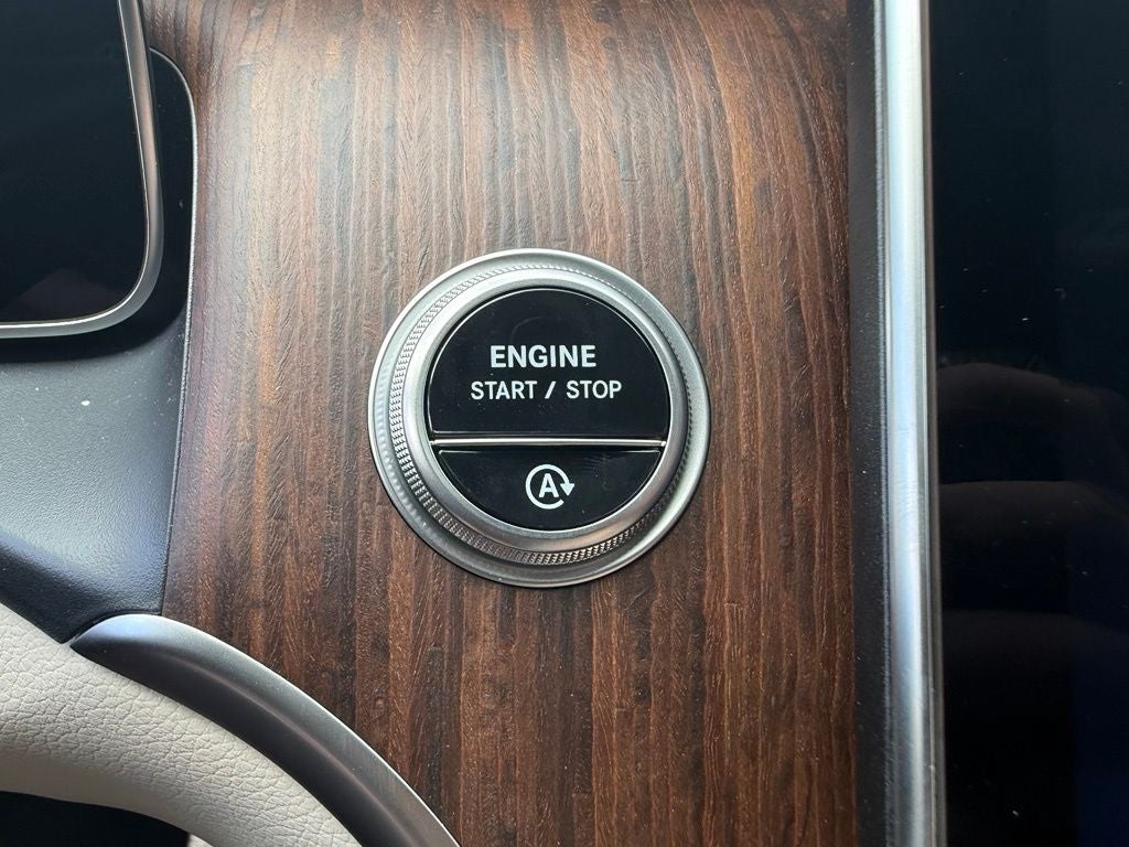 2027 Mercedes-Benz GLC 300 4MATIC®