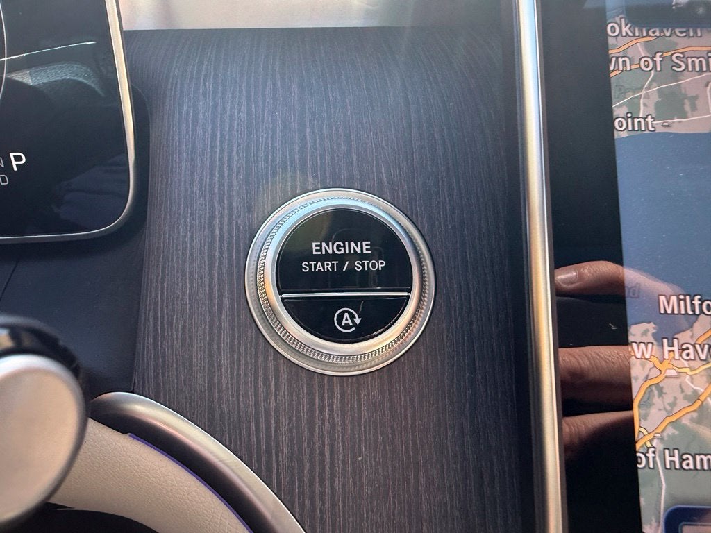 2027 Mercedes-Benz GLC 300 4MATIC®