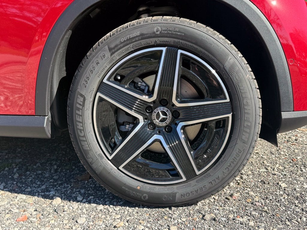 2027 Mercedes-Benz GLC 300 4MATIC®