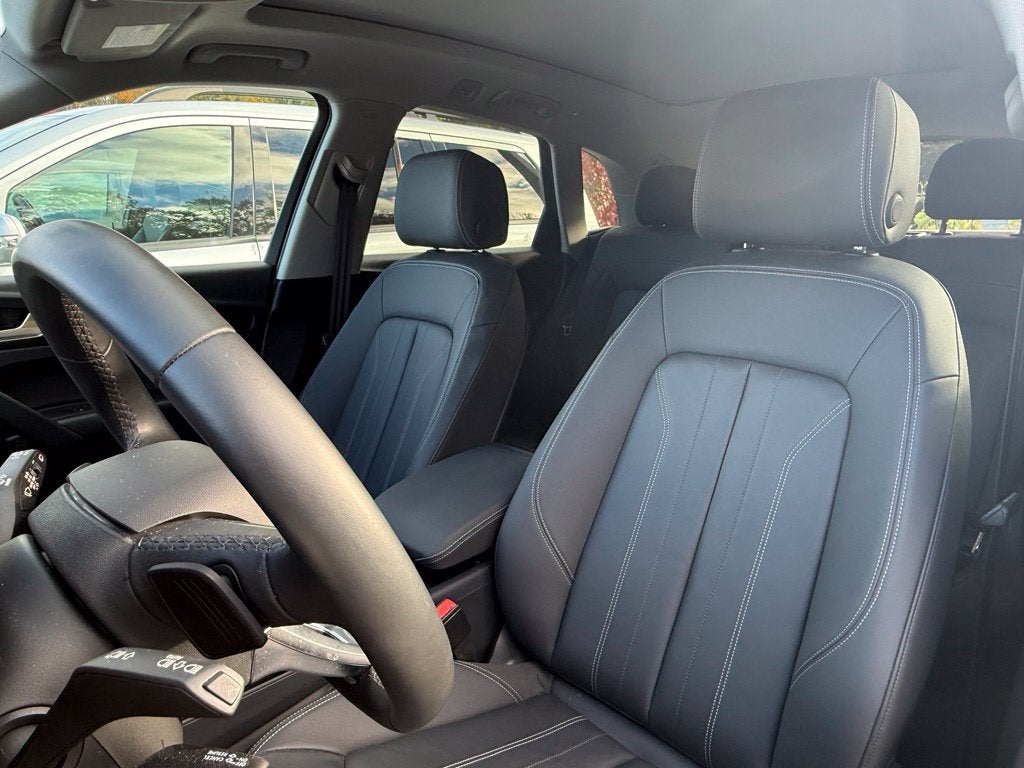 2024 Audi Q5 40 Premium quattro