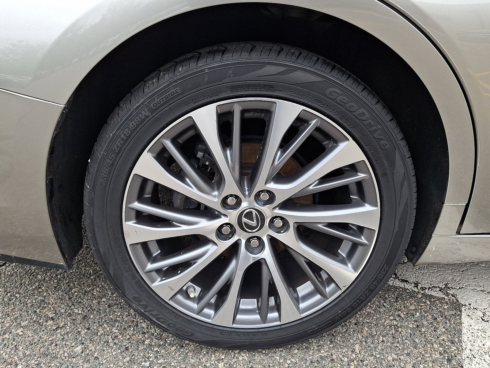 2019 Lexus ES 350
