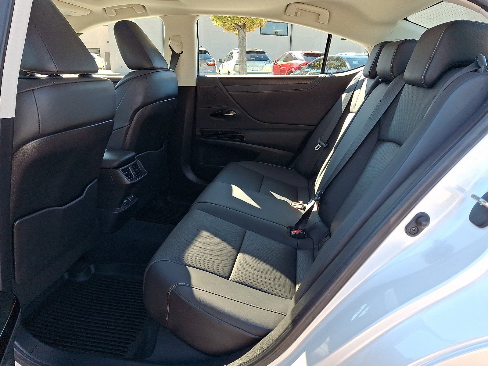 2023 Lexus ES 350