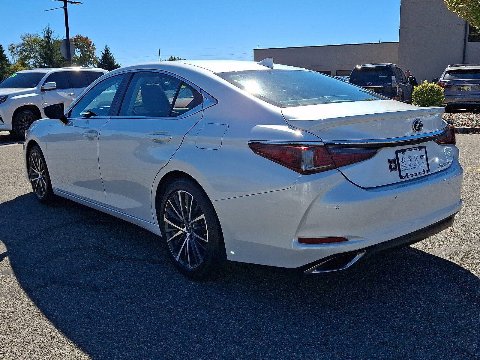 2023 Lexus ES 350
